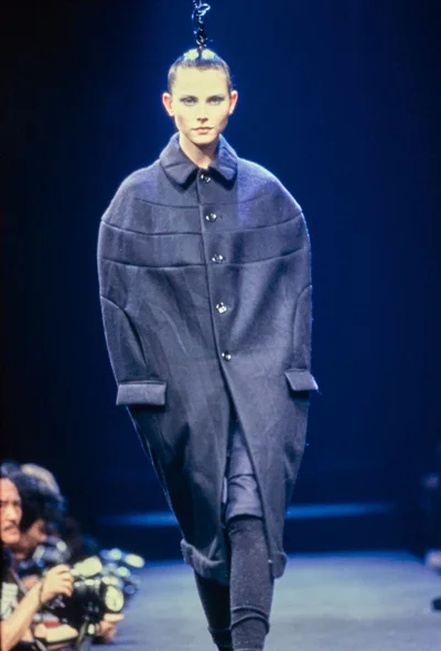 Look 18